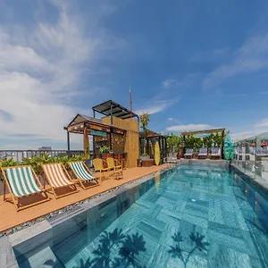 Hotel Seahorse Signature By Haviland, Da Nang
